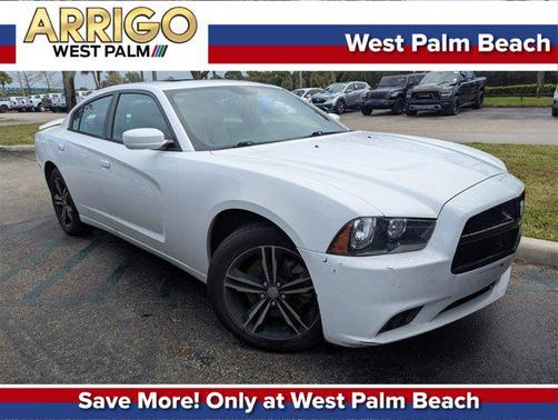 2014 Dodge Charger SXT