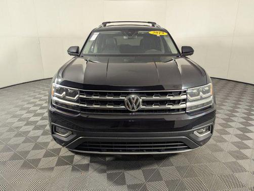 2019 Volkswagen Atlas 3.6L SEL Premium