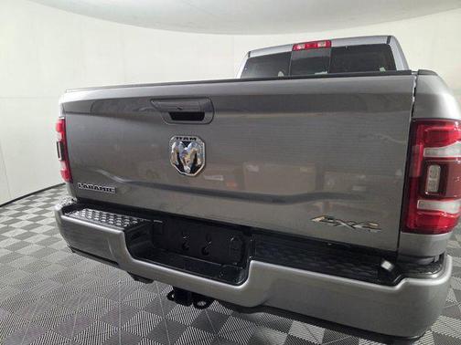 Billet Silver Metallic Clearcoat 2024 RAM 2500 Laramie Crew Cab 4x4 6'4' Box