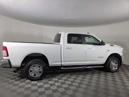 2022 RAM 2500 Big Horn Crew Cab 4x4 6'4' Box