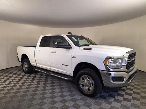 2022 RAM 2500 Big Horn Crew Cab 4x4 6'4' Box