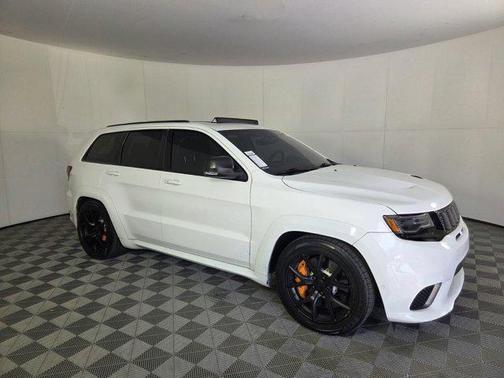 Bright White Clearcoat 2018 Jeep Grand Cherokee Trackhawk