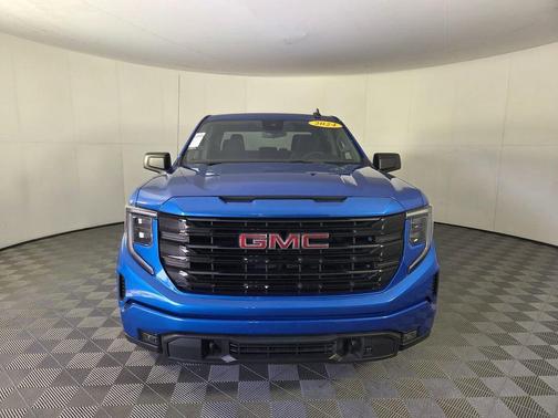 Dynamic Blue Metallic 2024 GMC Sierra 1500 Elevation