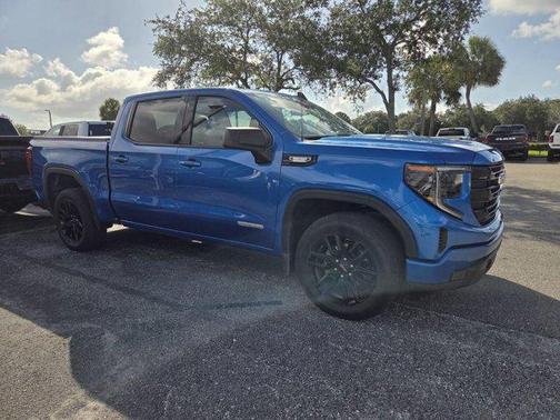 Dynamic Blue Metallic 2024 GMC Sierra 1500 Elevation