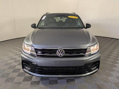 2020 Volkswagen Tiguan 2.0T SE R-Line Black