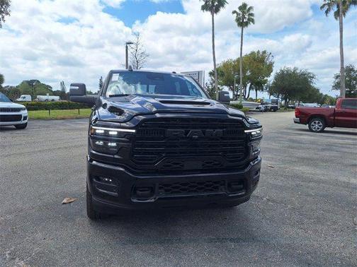 2025 RAM 2500 Laramie Crew Cab 4x4 6'4' Box