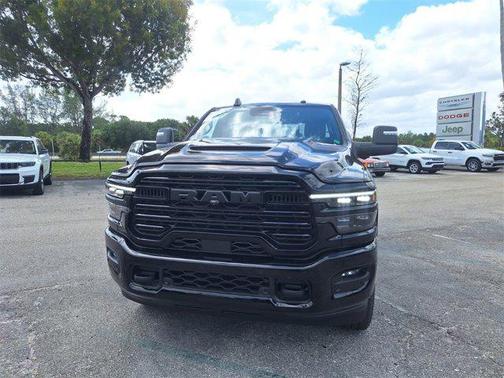 2025 RAM 2500 Laramie Crew Cab 4x4 6'4' Box