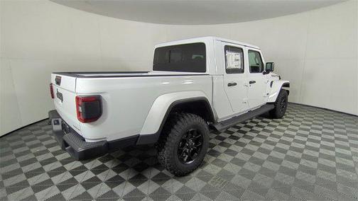 2025 Jeep Gladiator High Tide