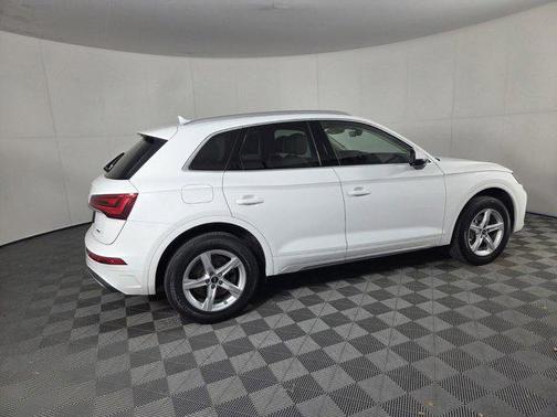 2021 Audi Q5 45 Premium
