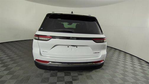 2023 Jeep Grand Cherokee Laredo
