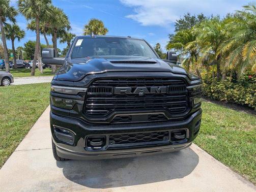2025 RAM 2500 Laramie Crew Cab 4x4 6'4' Box
