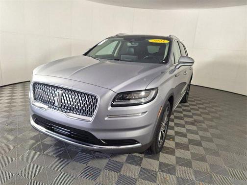 2021 Lincoln Nautilus Reserve