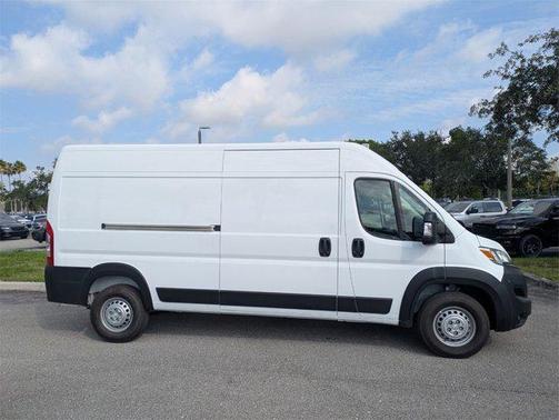 2025 RAM ProMaster 2500 Tradesman