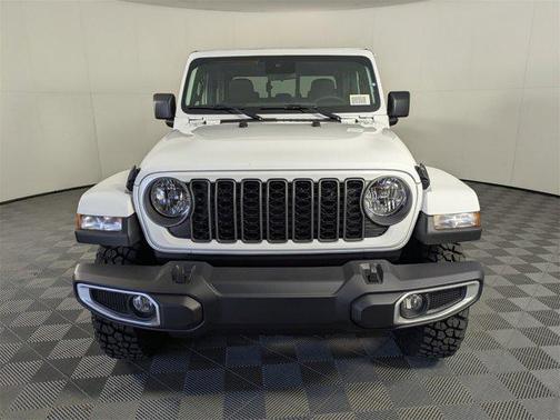2025 Jeep Gladiator High Tide