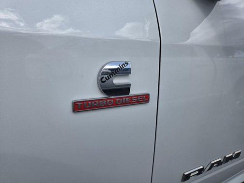 2024 RAM 2500 Laramie Crew Cab 4x4 6'4' Box