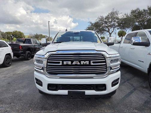 2024 RAM 2500 Laramie Crew Cab 4x4 6'4' Box