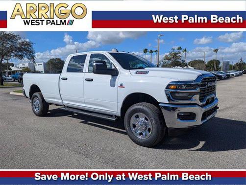 2026 RAM 2500 Tradesman Crew Cab 4x4 8' Box