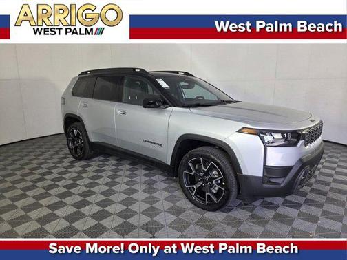 Silver Zynith Clearcoat 2026 Jeep Cherokee Overland