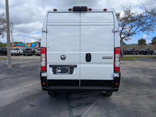 2025 RAM ProMaster 2500 Tradesman