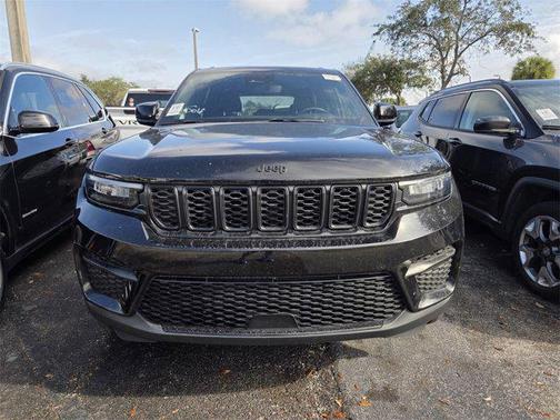 2023 Jeep Grand Cherokee Altitude