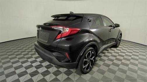 2021 Toyota C-HR XLE