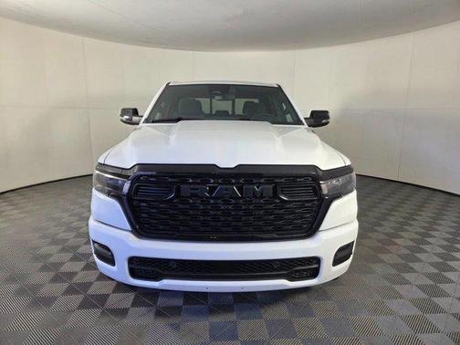 Bright White Clearcoat 2026 RAM 1500 Big Horn/Lone Star