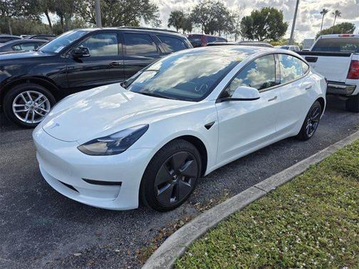 2023 Tesla Model 3 Standard Range