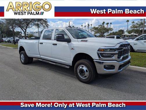 2026 RAM 3500 Tradesman Crew Cab 4x4 8' Box