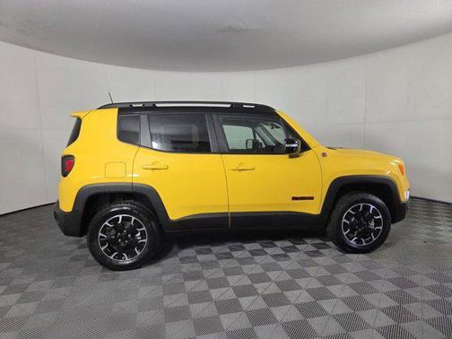 2023 Jeep Renegade Trailhawk
