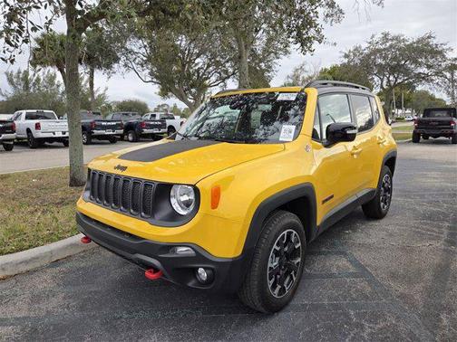 2023 Jeep Renegade Trailhawk