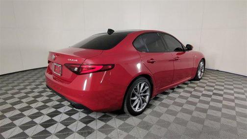 2022 Alfa Romeo Giulia Ti