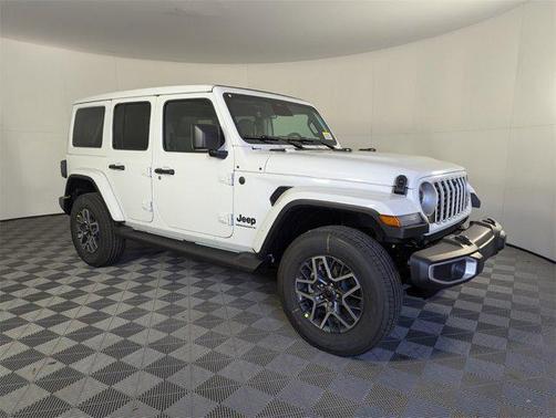 2026 Jeep Wrangler 4-Door Sahara 4x4