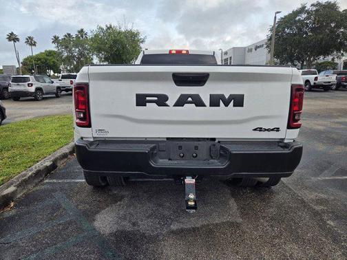Bright White Clearcoat 2025 RAM 3500 Tradesman Crew Cab 4x4 8' Box