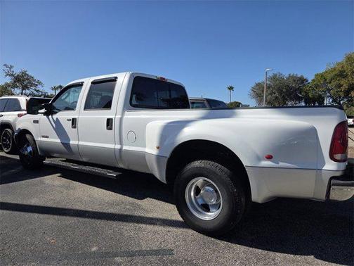 2004 Ford F-350 XLT Crew Cab Super Duty