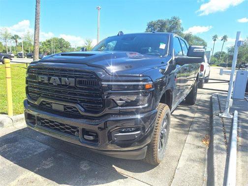 2025 RAM 2500 Laramie Crew Cab 4x4 6'4' Box