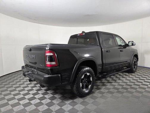 Diamond Black Crystal Pearlcoat 2019 RAM 1500 Rebel