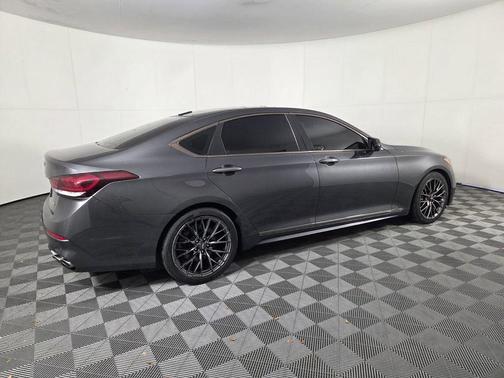 Himalayan Gray 2018 Genesis G80 3.3T Sport