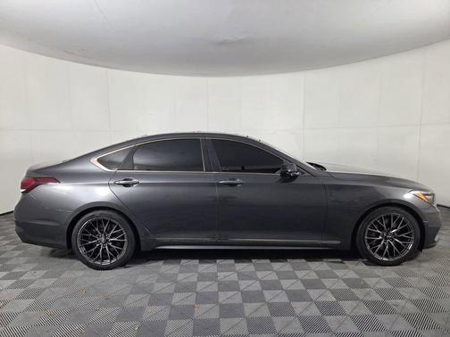 Himalayan Gray 2018 Genesis G80 3.3T Sport