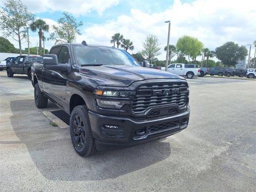 2025 RAM 2500 Big Horn Crew Cab 4x4 6'4' Box