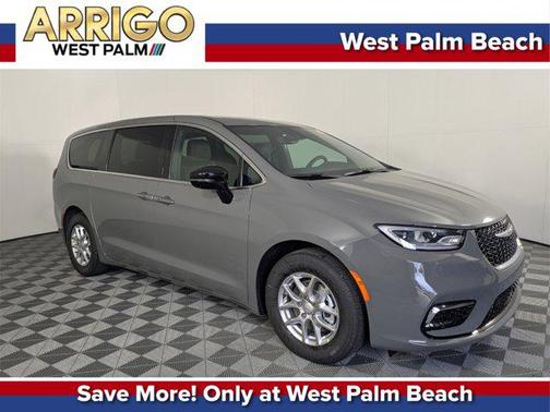 2025 Chrysler Pacifica L