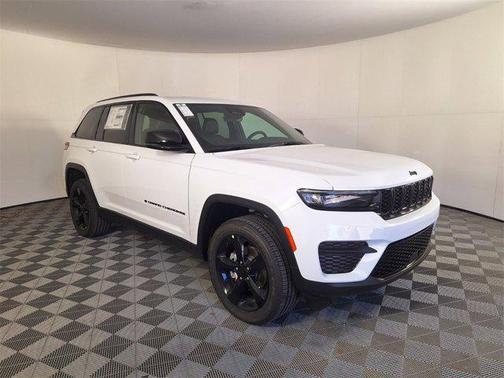2025 Jeep Grand Cherokee Altitude