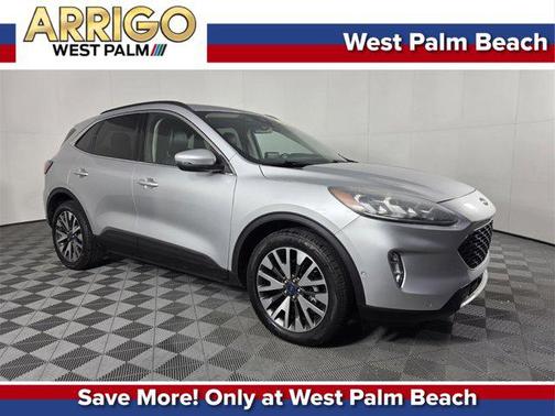 2020 Ford Escape Titanium