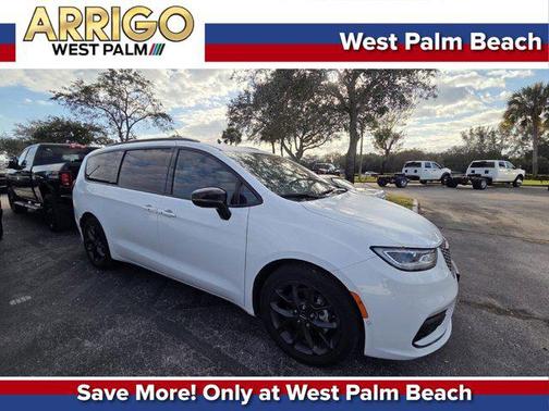 2024 Chrysler Pacifica Limited