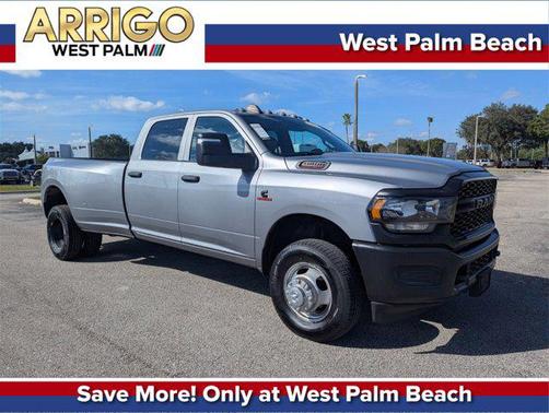 2024 RAM 3500 Tradesman Crew Cab 4x4 8' Box