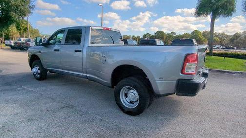 2024 RAM 3500 Tradesman Crew Cab 4x4 8' Box