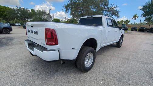 2025 RAM 3500 Laramie Crew Cab 4x4 8' Box
