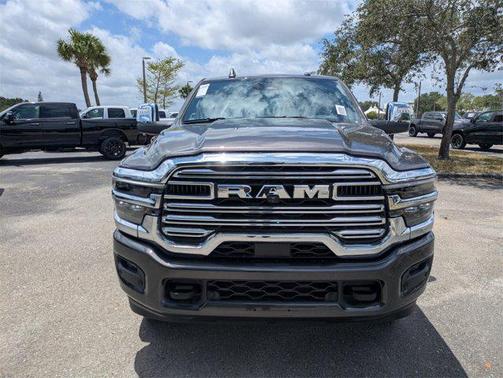 2025 RAM 2500 Laramie Crew Cab 4x4 6'4' Box