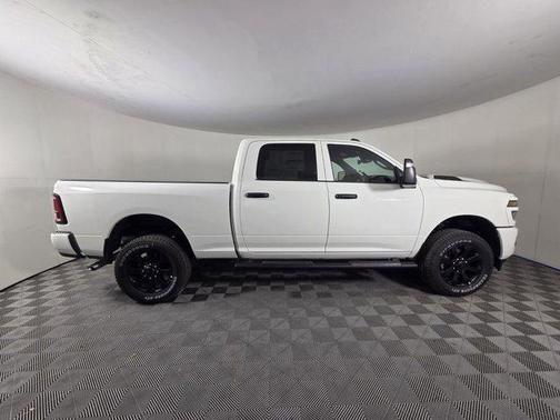 Bright White Clearcoat 2026 RAM 2500 Black Express Crew Cab 4x4 6'4' Box