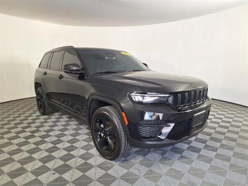 2023 Jeep Grand Cherokee Altitude