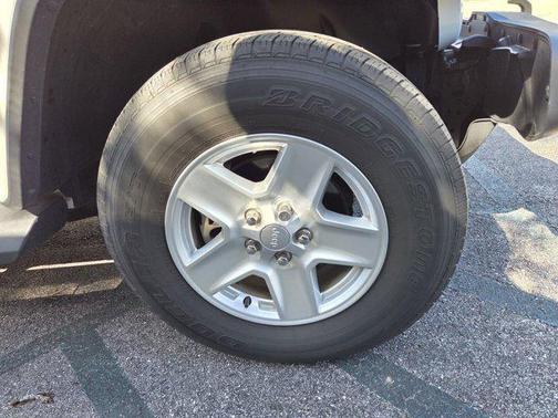 2022 Jeep Gladiator Sport S